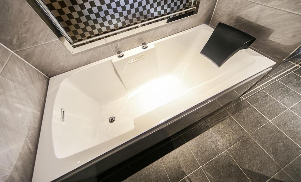 Hotel Elysia Тегу Екстериор снимка