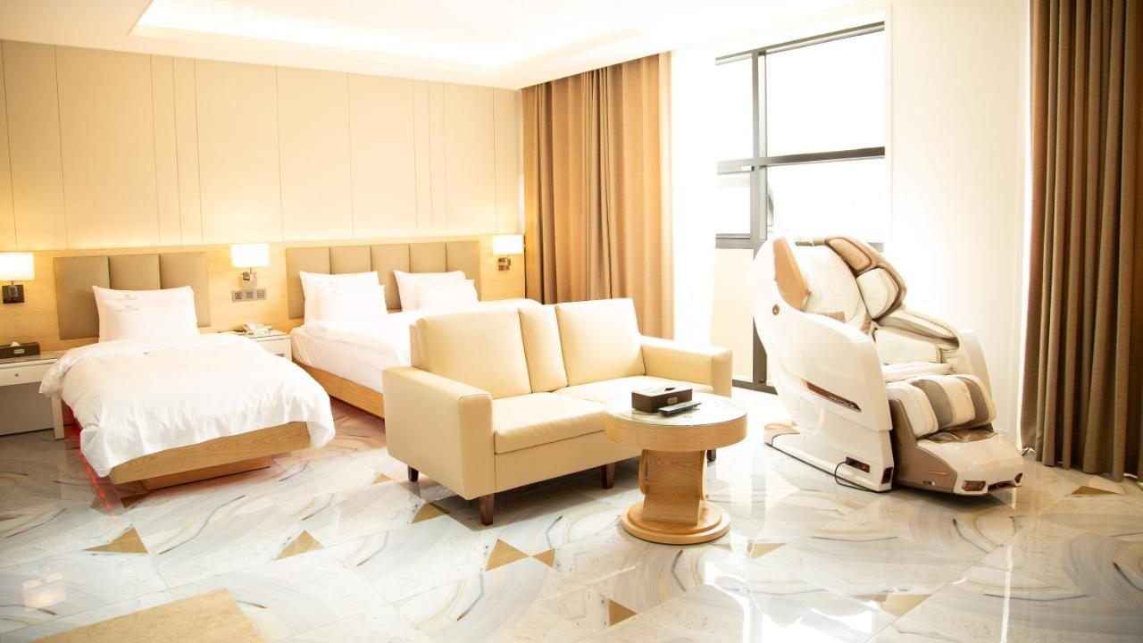Hotel Elysia Тегу Екстериор снимка