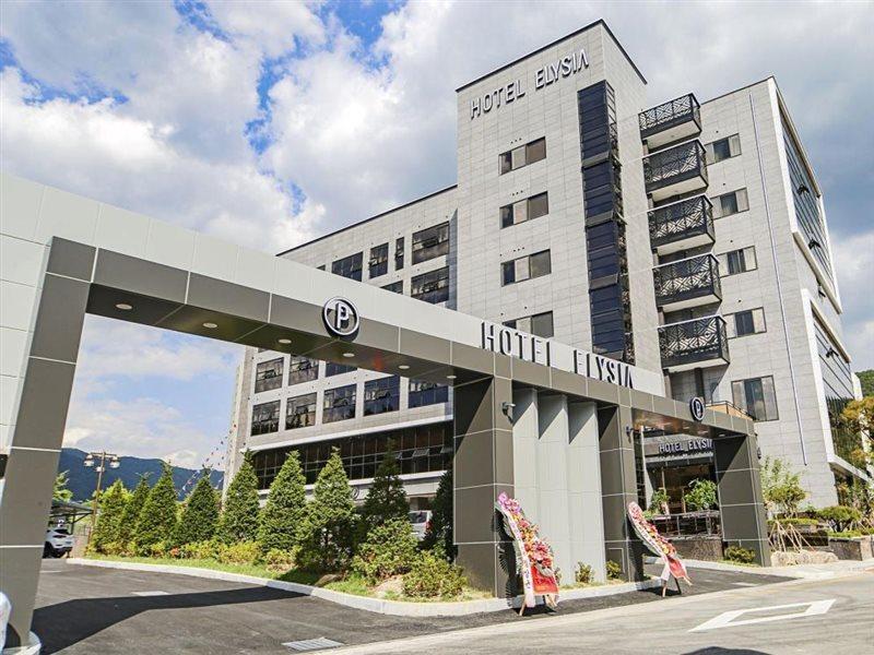 Hotel Elysia Тегу Екстериор снимка